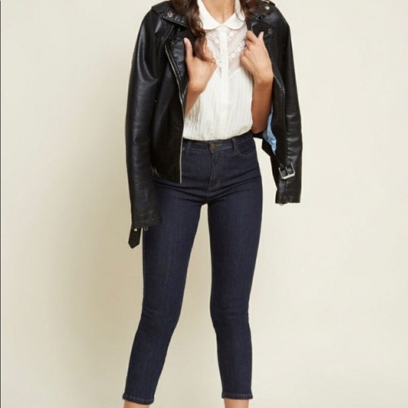 ✨Host Pick✨ ModCloth Karaoke Songstress Zipped High-Waist Ankle Jeans - Picture 5 of 9